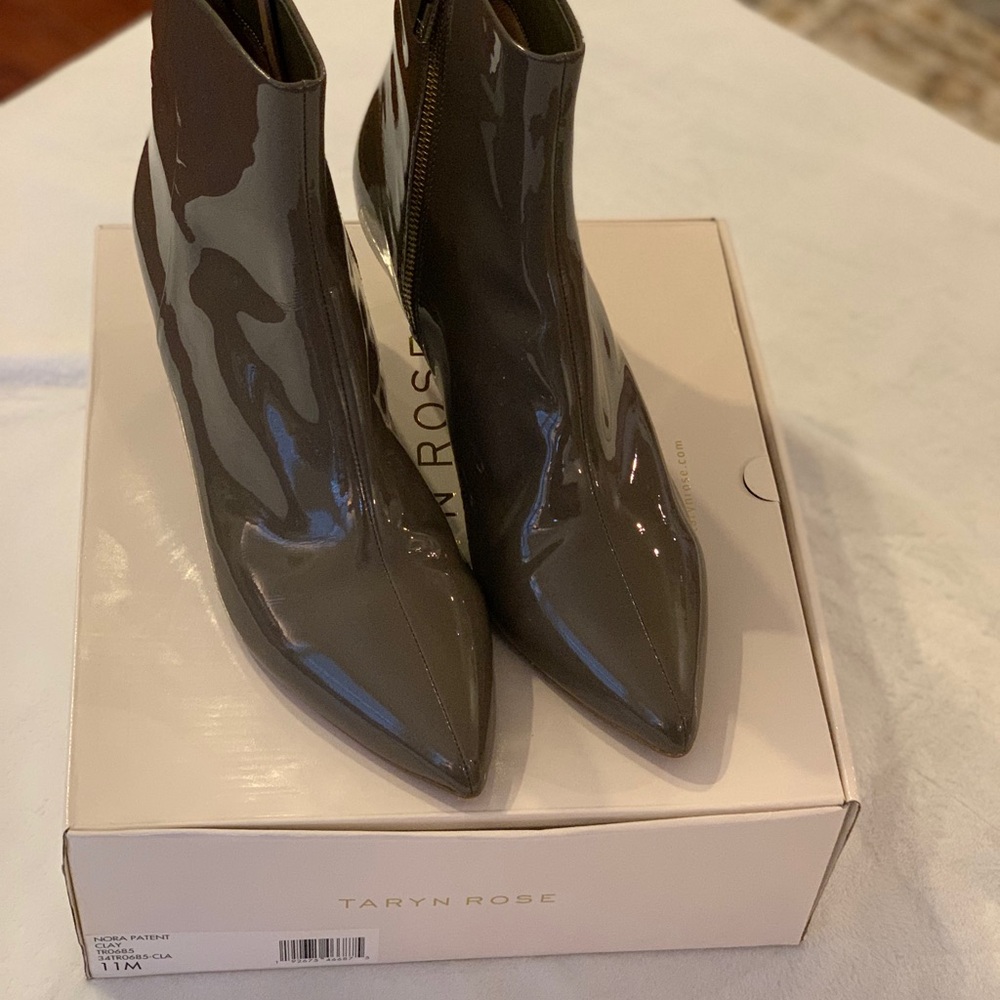 Taryn Rose Fig (Sage Green) Patent Leather Booties, Size 11!